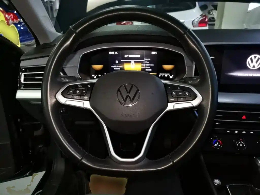Volkswagen Lavida — миниатюра 11