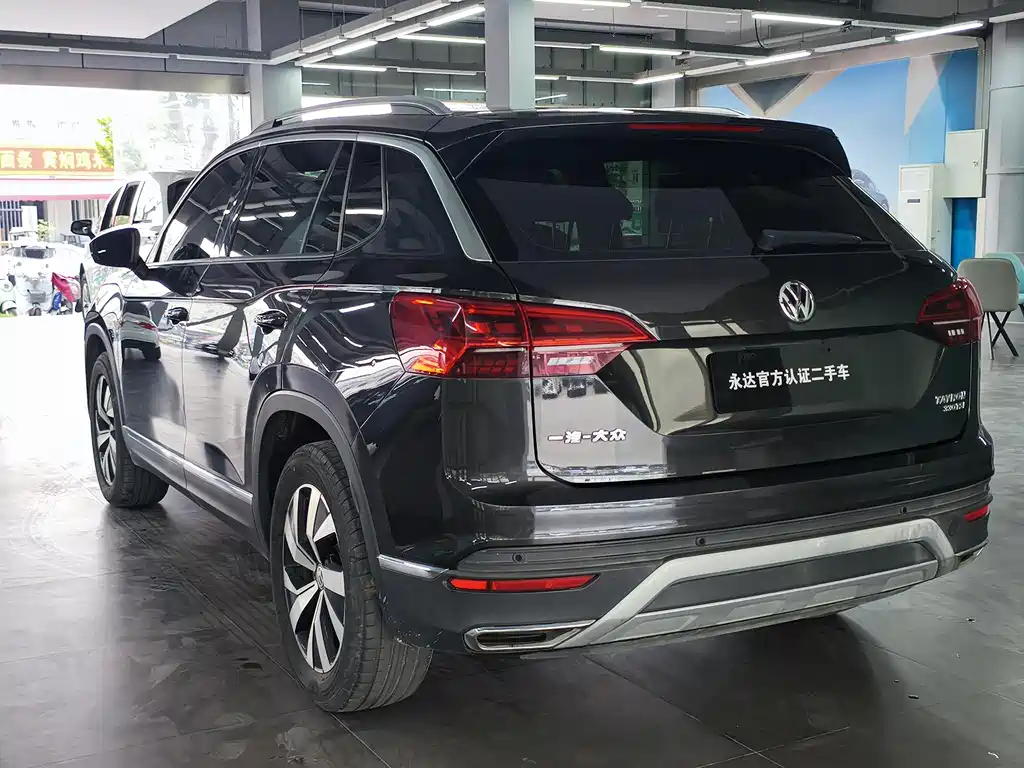 Volkswagen Tayron 2019 330TSI Luxury VI