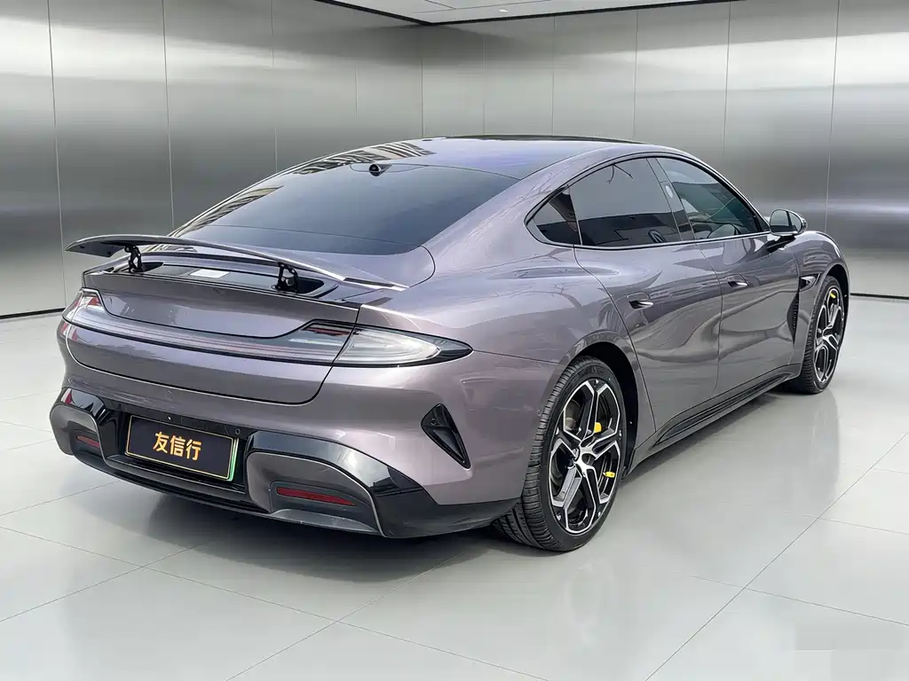 XIAOMI CAR XIAOMI SU7