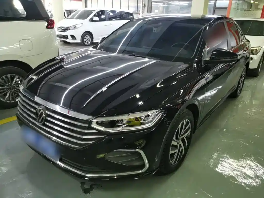 Volkswagen Lavida — миниатюра 2