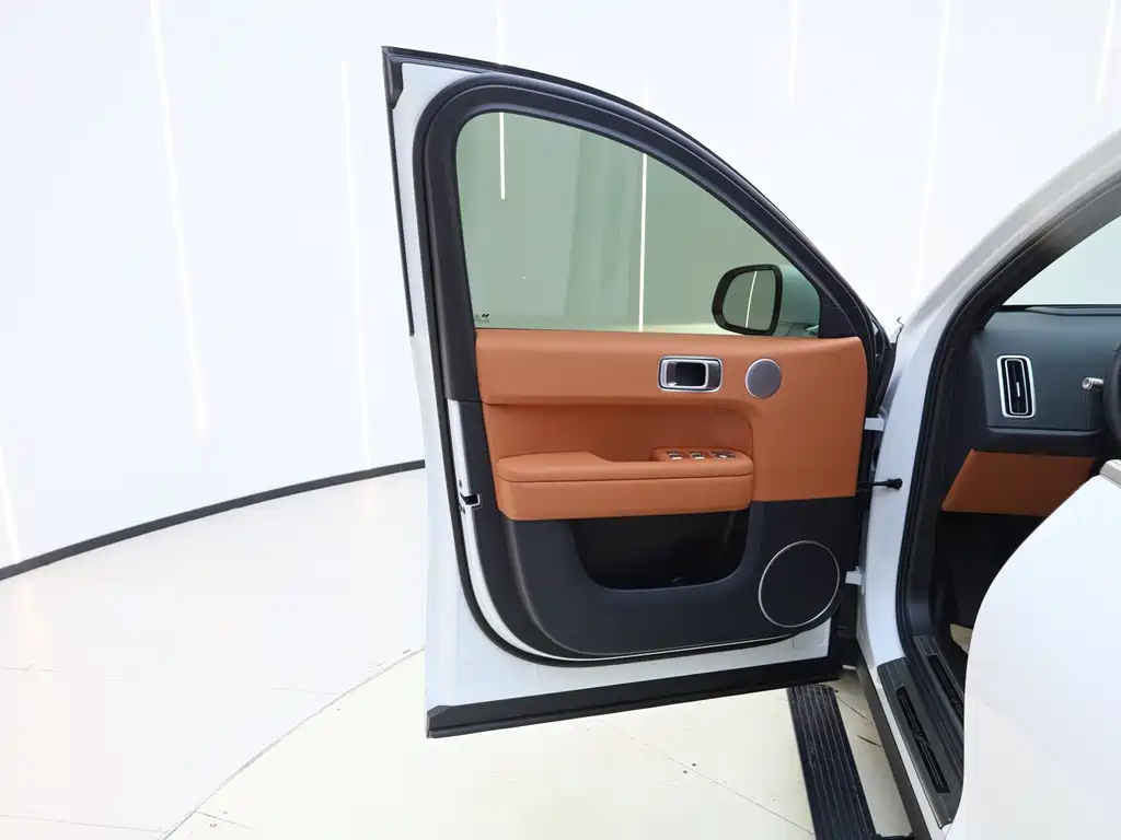 Li Auto Li L6 — миниатюра 21
