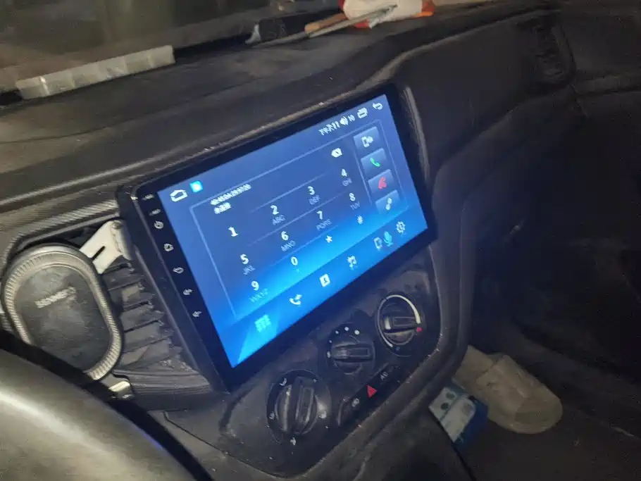 Wuling Hongguang V — миниатюра 13