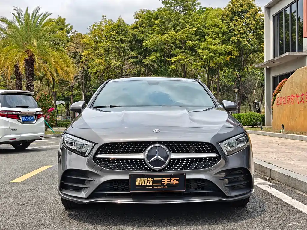 Mercedes-Benz A-Class A 2022 A 200 L Sport Fashion