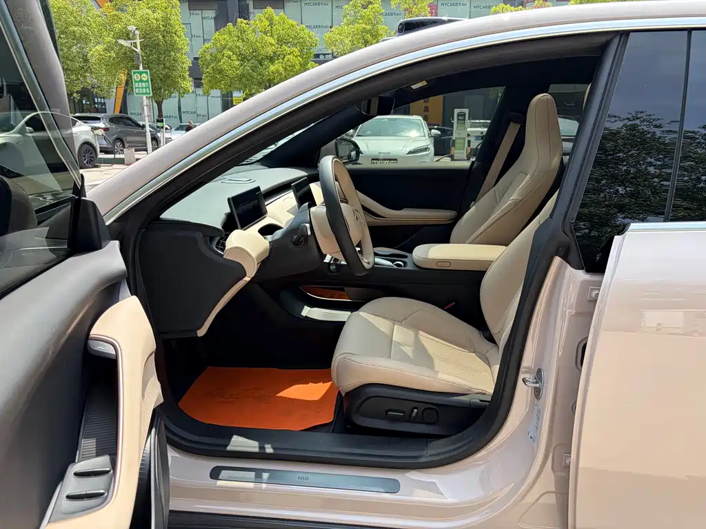 NIO ET5T 2023 75kWh Touring