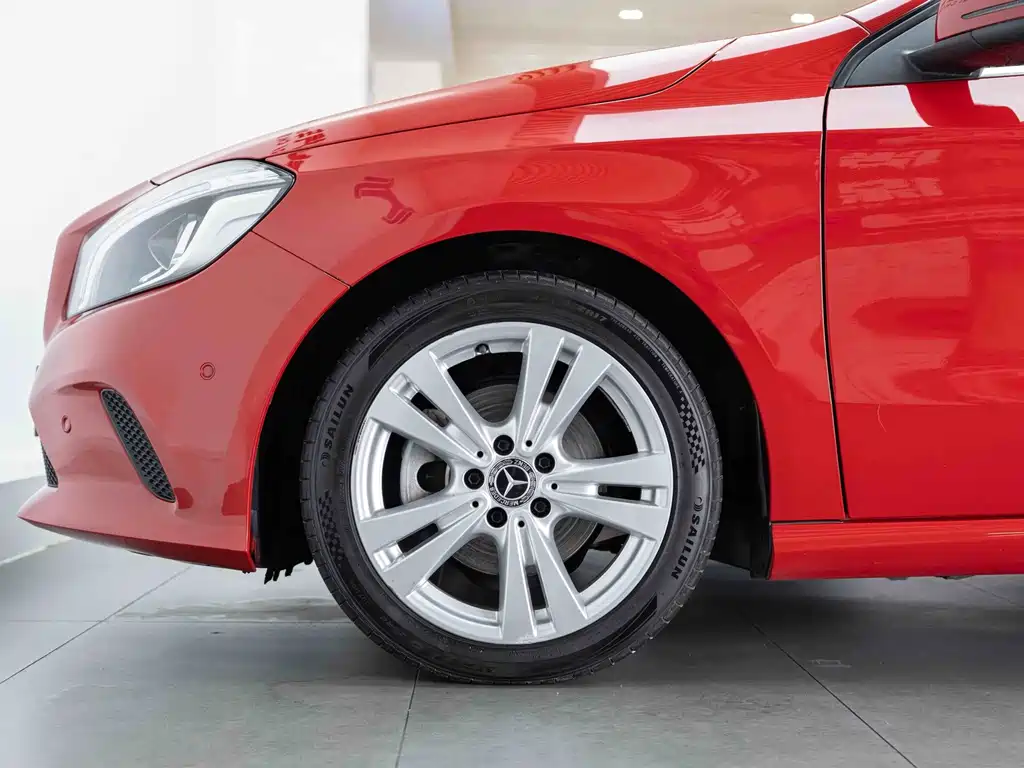Mercedes-Benz A-Class (Import) — миниатюра 9