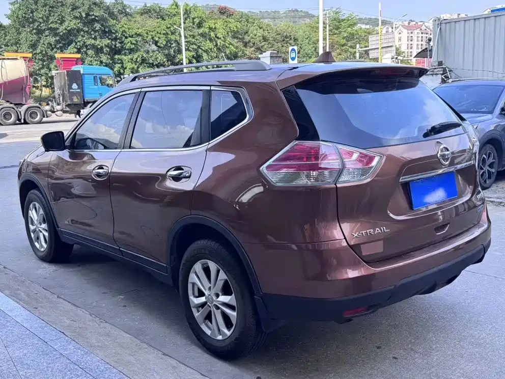 Nissan X-Trail — миниатюра 4