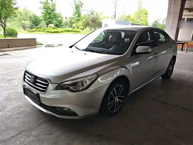 2015 Bestune B50