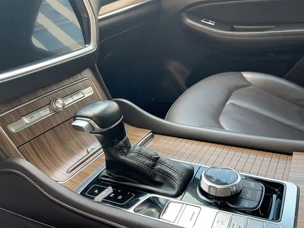 Roewe RX8 — фотографии объявления, Фото 12