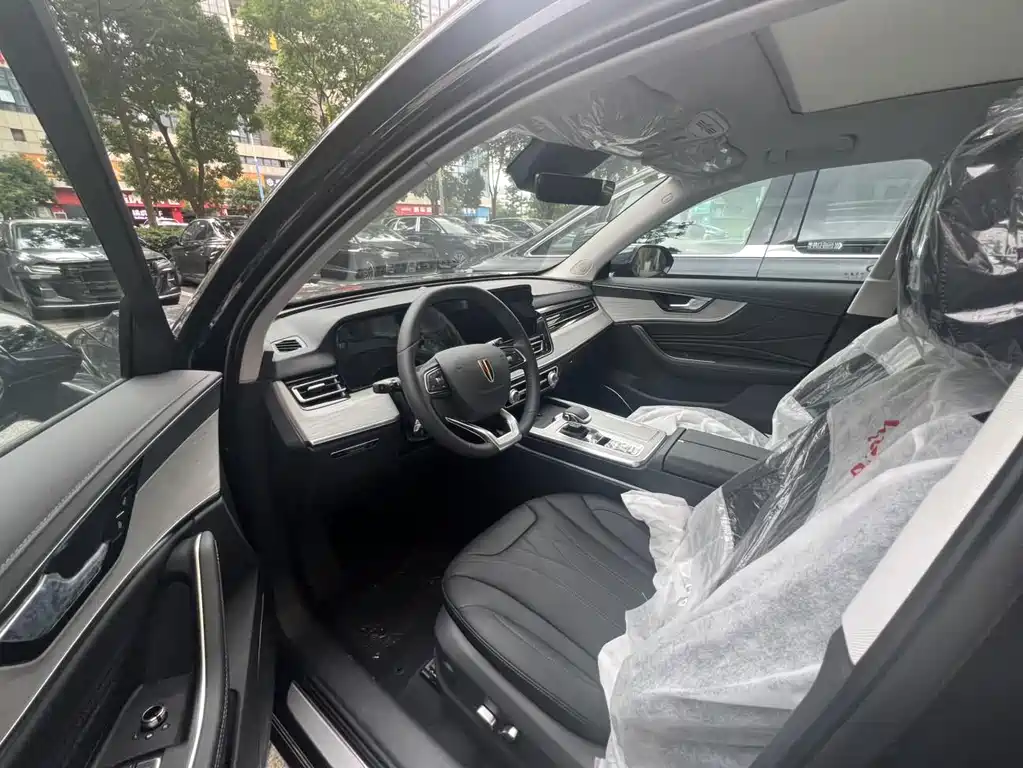 Hongqi HS5 2025 2.0T Pro