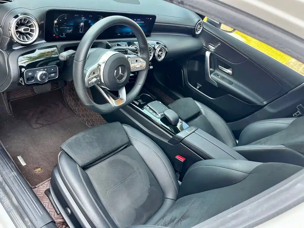 Mercedes-Benz A-Class (Import) — миниатюра 7