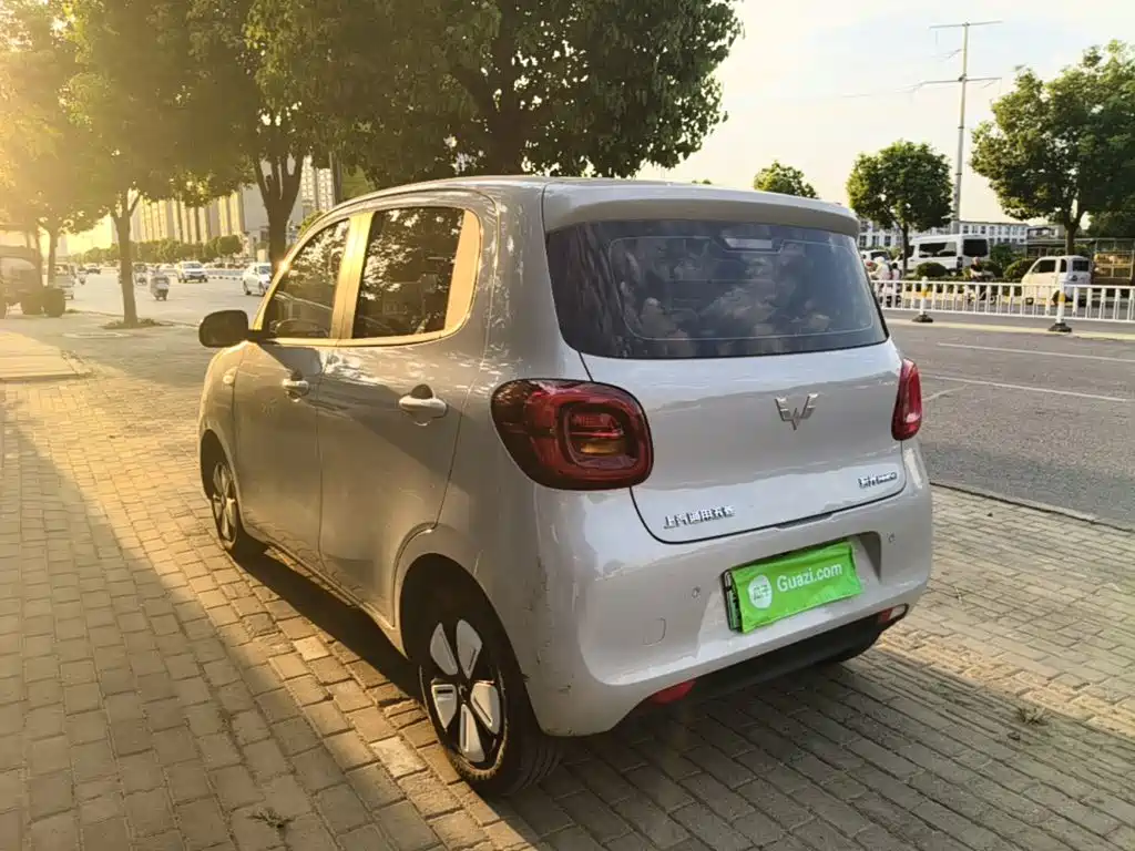 Wuling MINIEV — миниатюра 5
