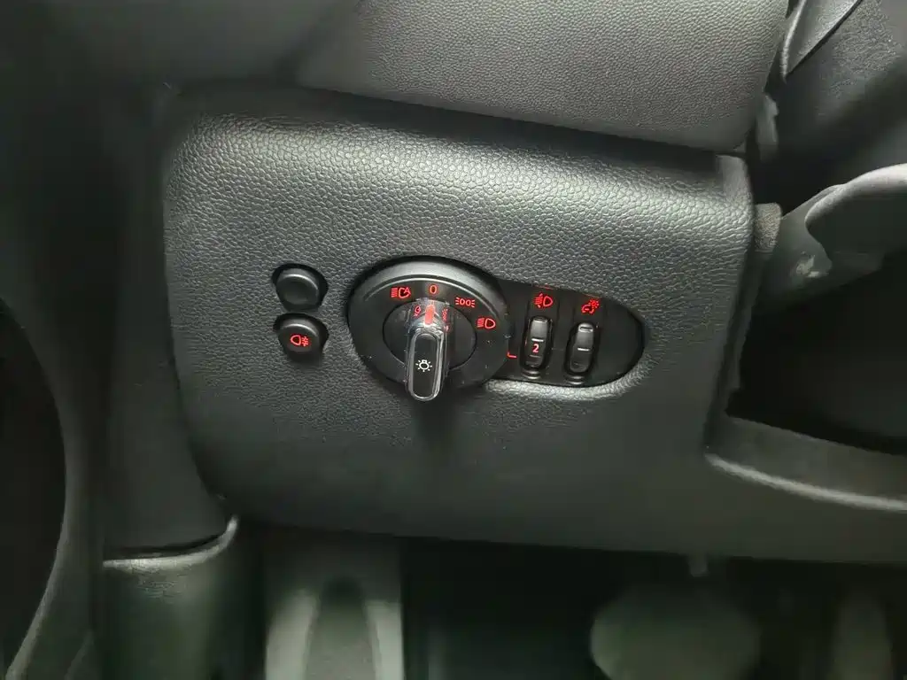 MINI Mini — миниатюра 21