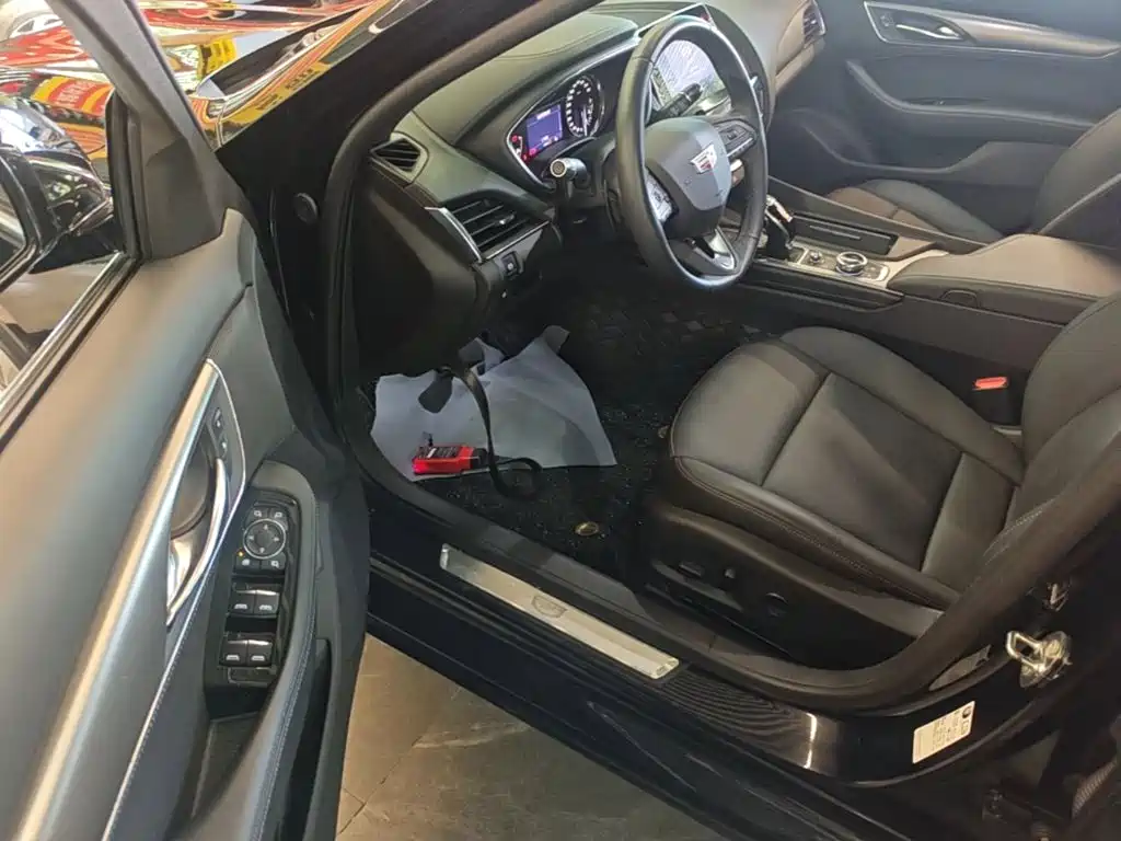 Cadillac CT5 — миниатюра 16