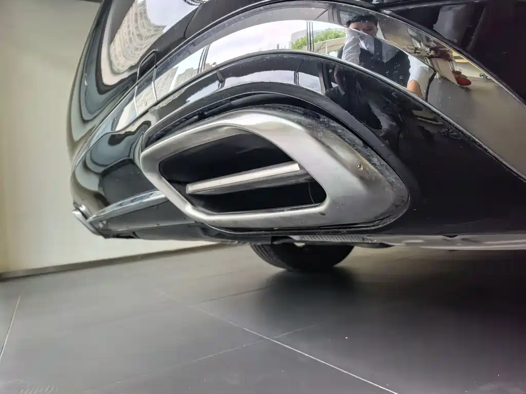 Mercedes-Benz S-Class — миниатюра 9
