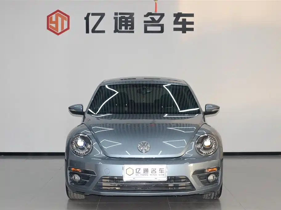 VOLKSWAGEN BEETLE