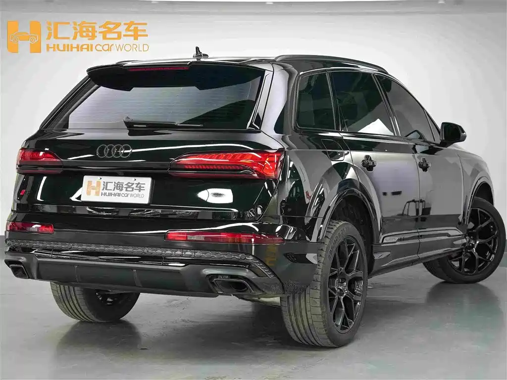 Audi Q7 — миниатюра 6