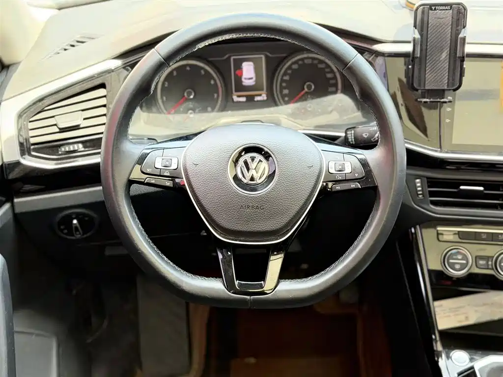 Volkswagen Tayron 2019 330TSI Luxury V