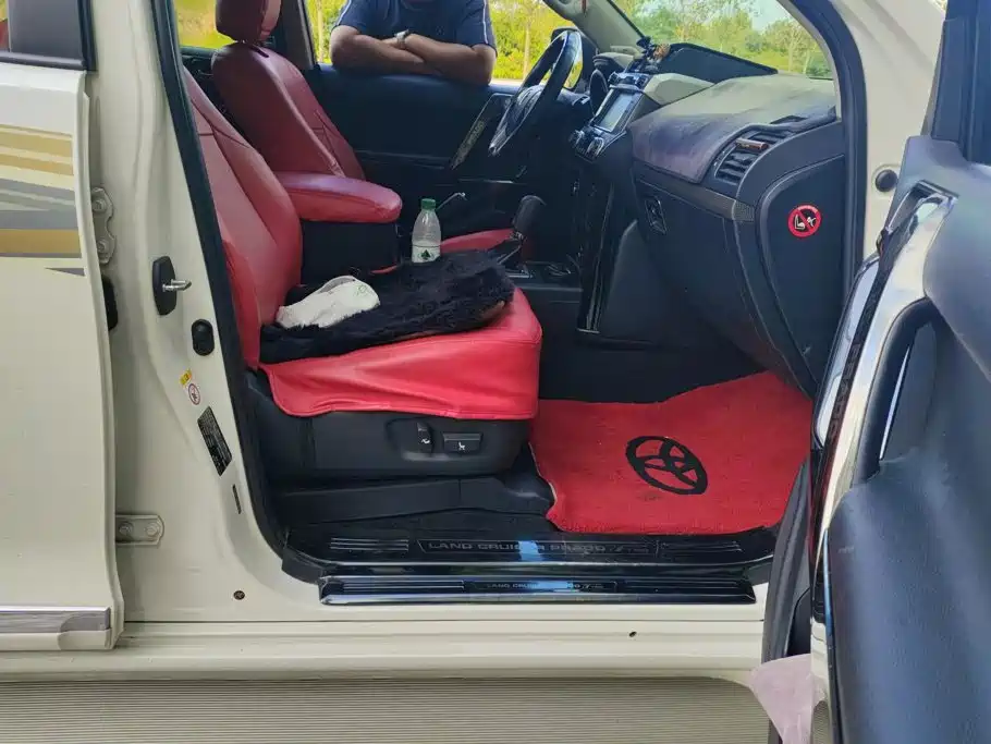 Toyota Prado (Import) — миниатюра 8