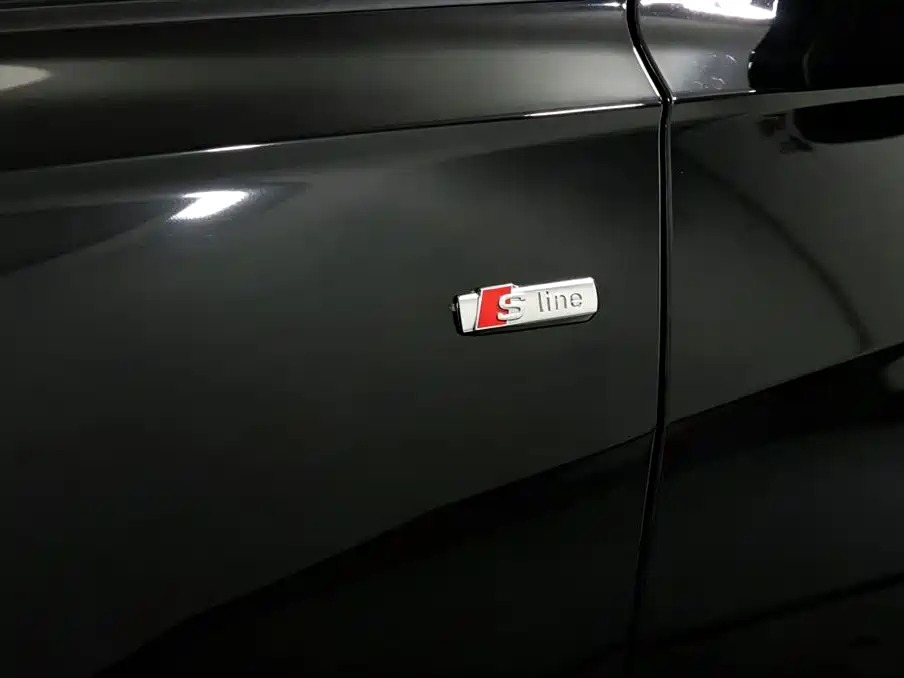 Audi A6L — миниатюра 15