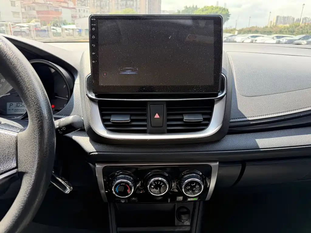 Toyota Yaris L Zhixuan X 1.5L CVT Luxury Edition, фото 11