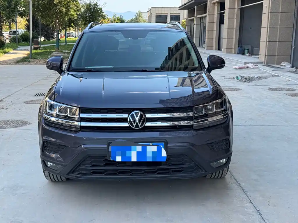 Volkswagen Tharu — миниатюра 2