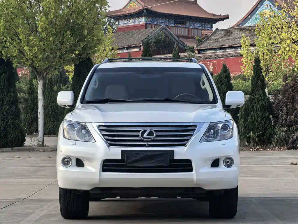 Lexus LX — миниатюра 2
