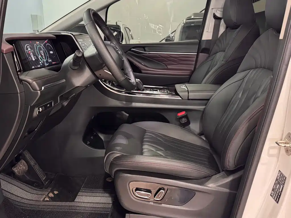 GAC M8 2024 400T Luxury