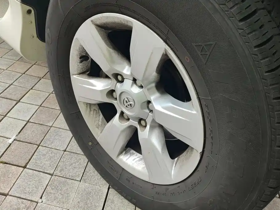Toyota Prado (Import) — миниатюра 6