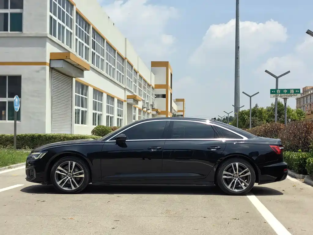 Audi A6L 2019 40 TFSI Luxury