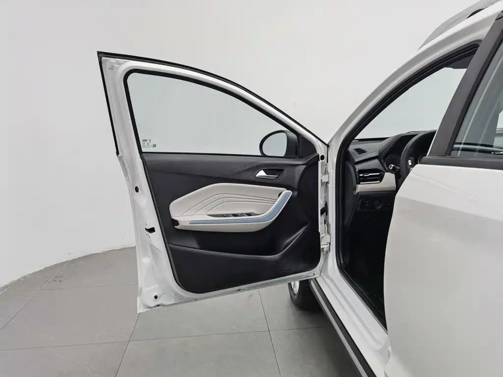 Chery Tiggo 3x — миниатюра 8