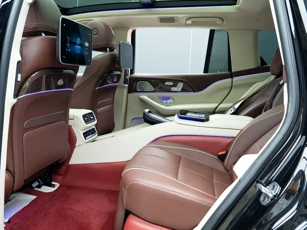 Mercedes-Benz GLS — миниатюра 11