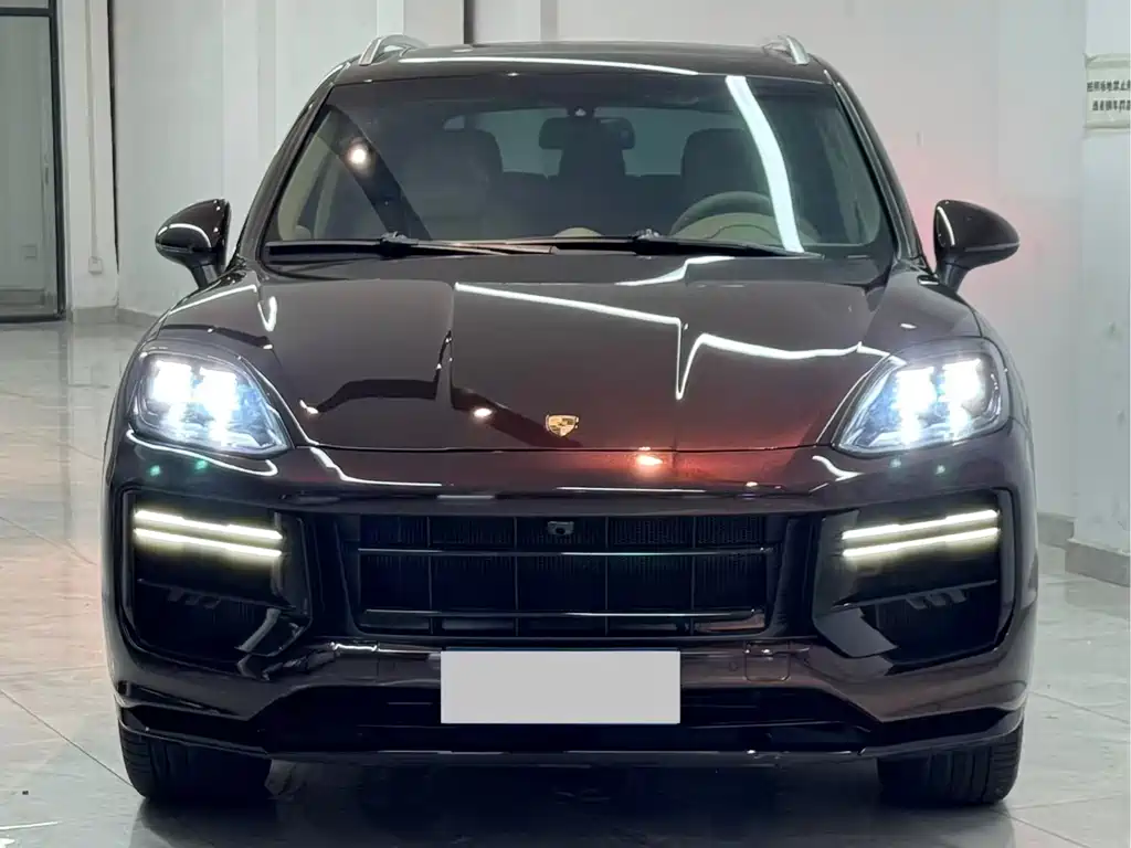 Porsche Cayenne — миниатюра 2