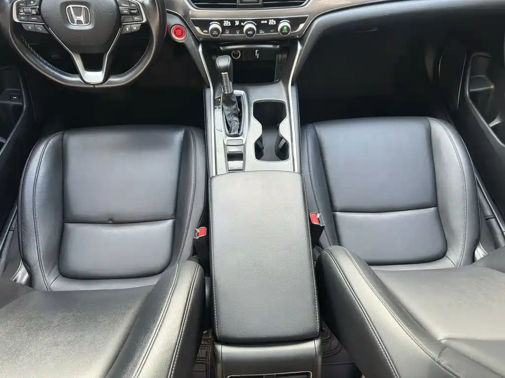 Honda Accord — миниатюра 15