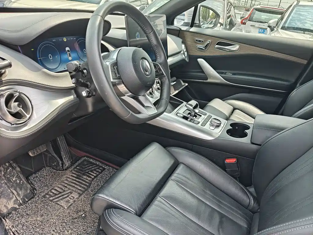 Denza X 2020 PHEV Flagship