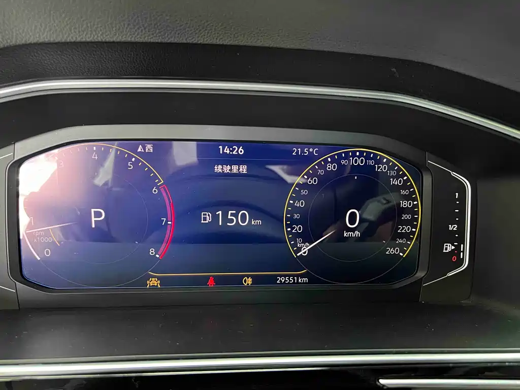Volkswagen Tiguan L — миниатюра 10