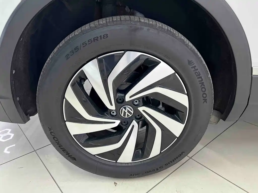 Volkswagen Tiguan L — миниатюра 22
