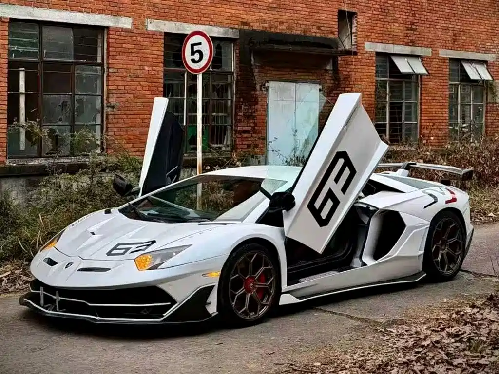 Lamborghini Aventador 2011 LP 700-4