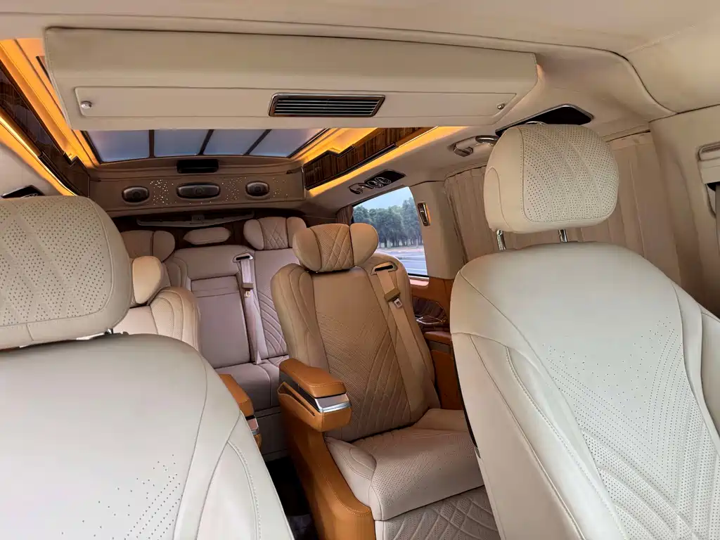 Mercedes-Benz Vito — миниатюра 16