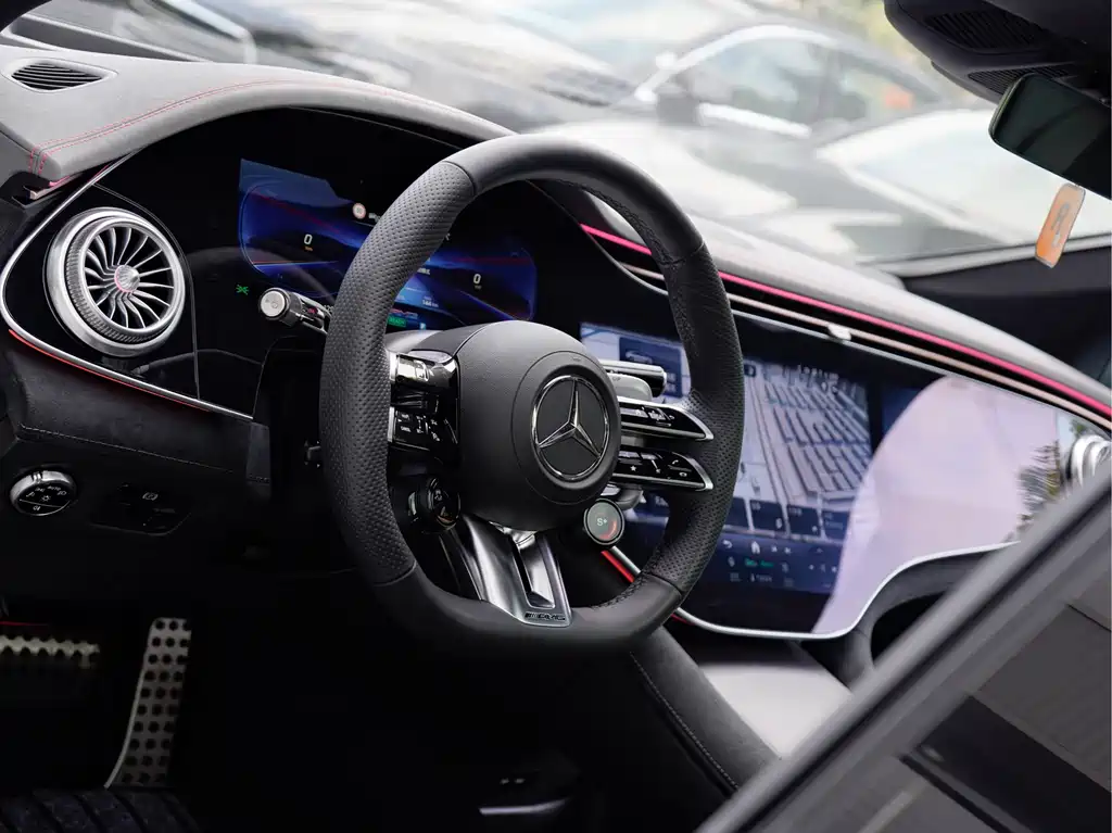 MERCEDES-BENZ EQE AMG