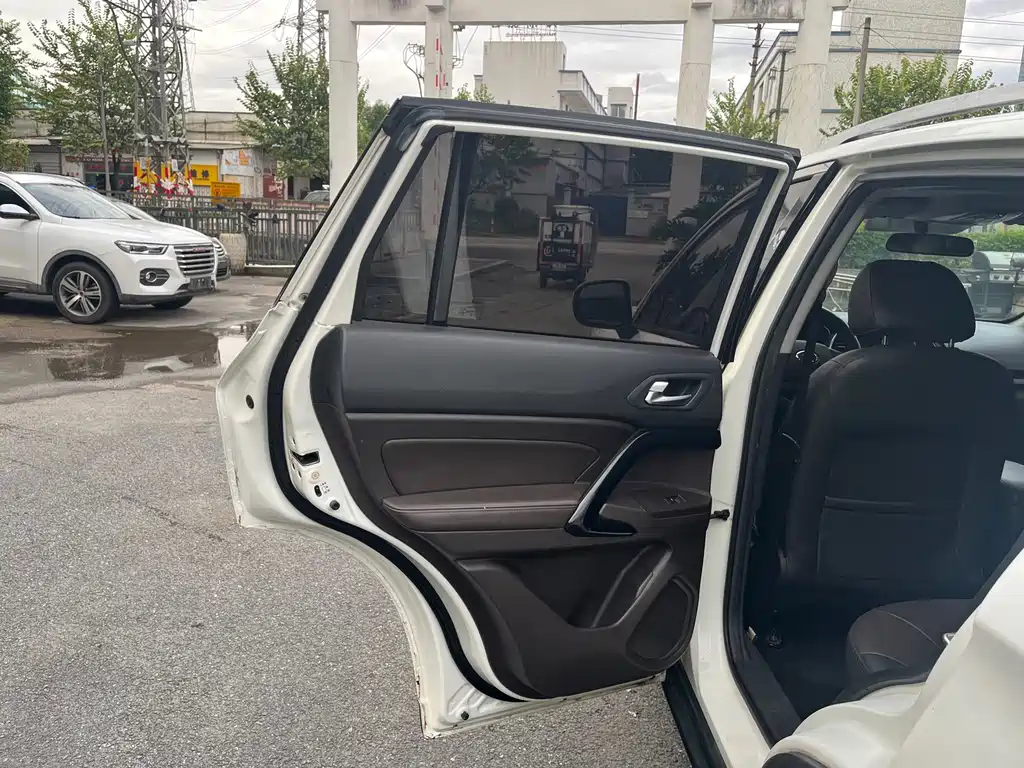 GAC Motor Trumpchi GS4 — миниатюра 12