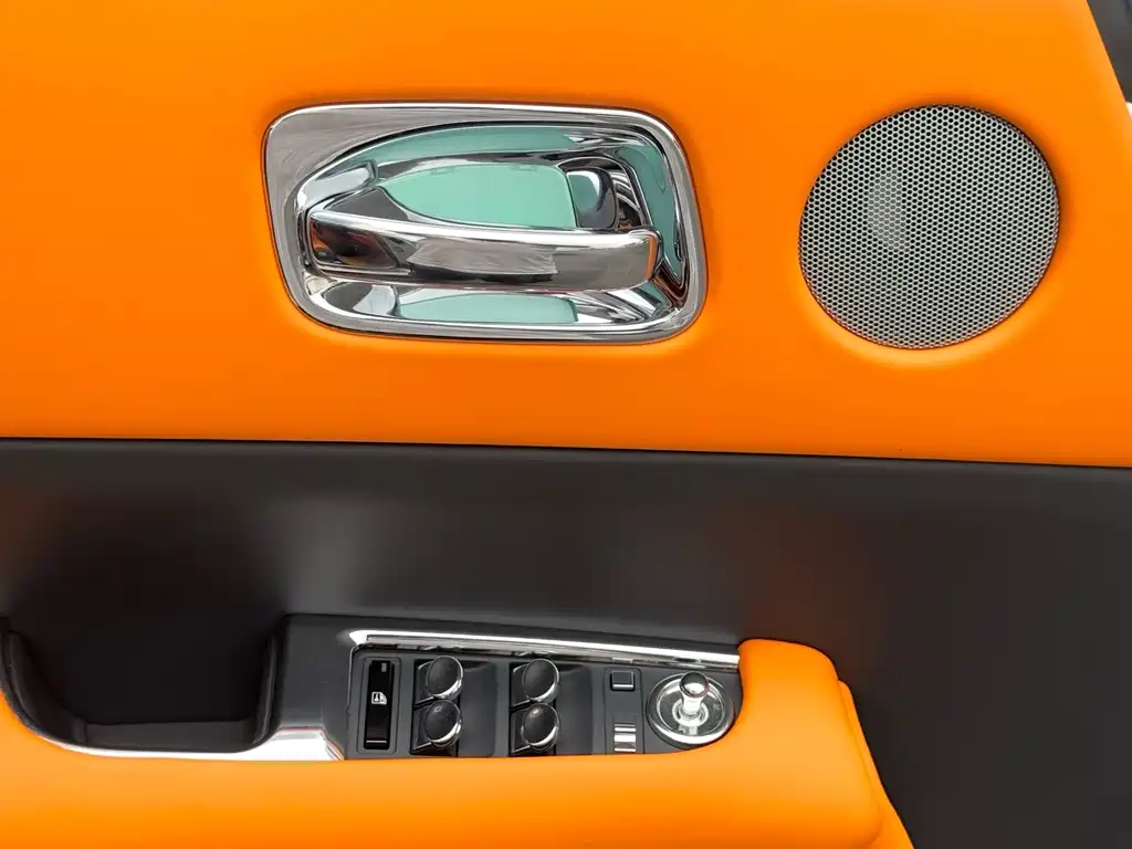 Rolls-Royce Wraith — миниатюра 18