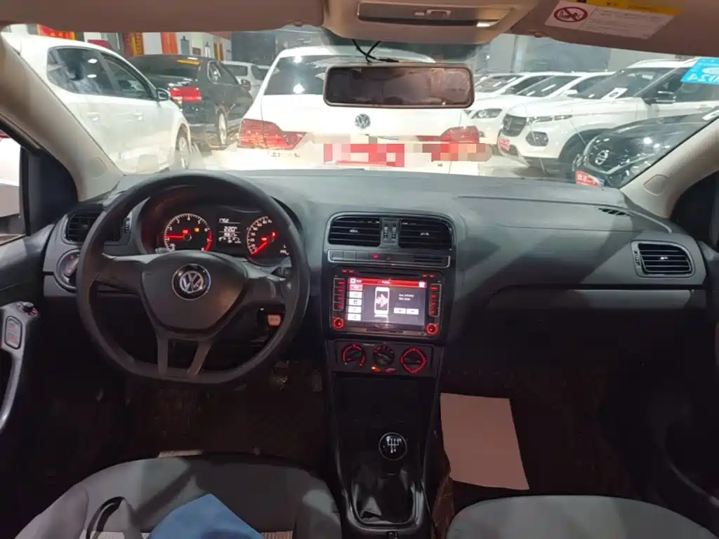 Volkswagen Polo — миниатюра 10