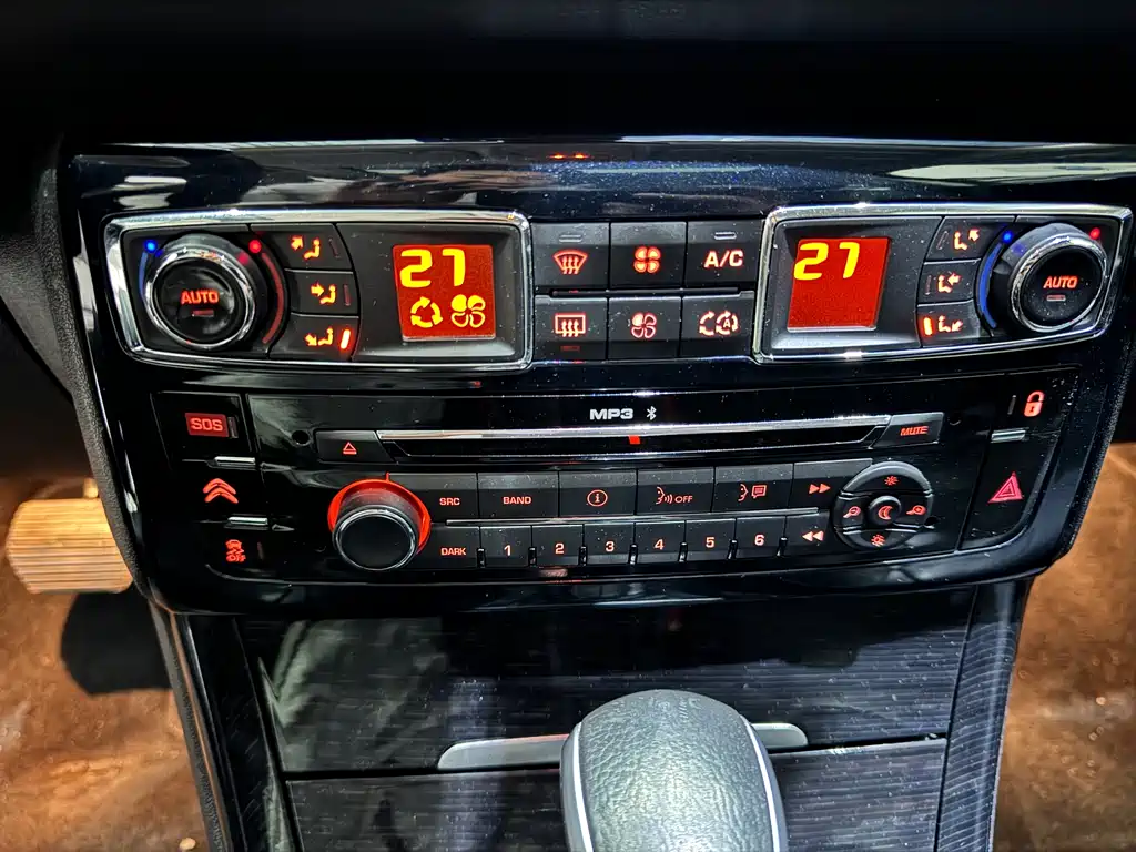 Citroen C5 — миниатюра 11