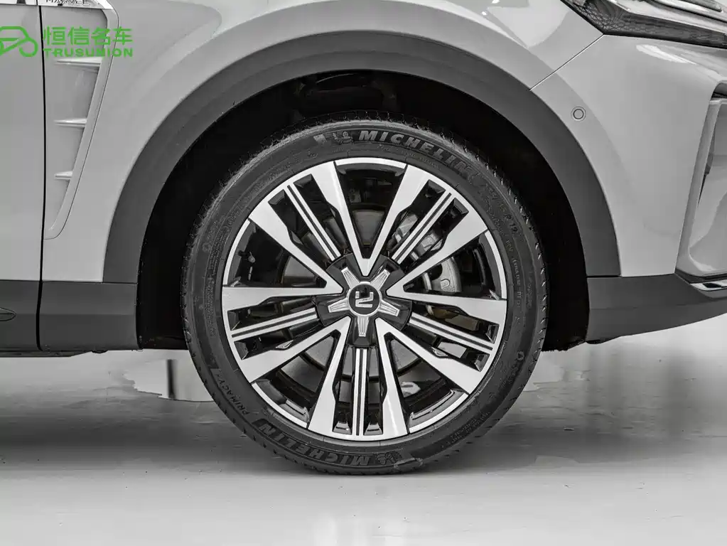 Roewe Feifan MARVEL R — миниатюра 19