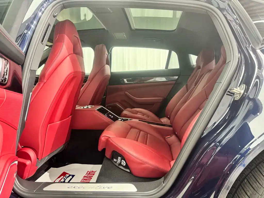 Porsche Panamera — миниатюра 8