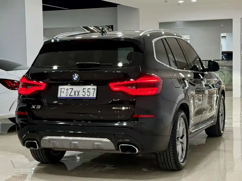 BMW X3 — миниатюра 4