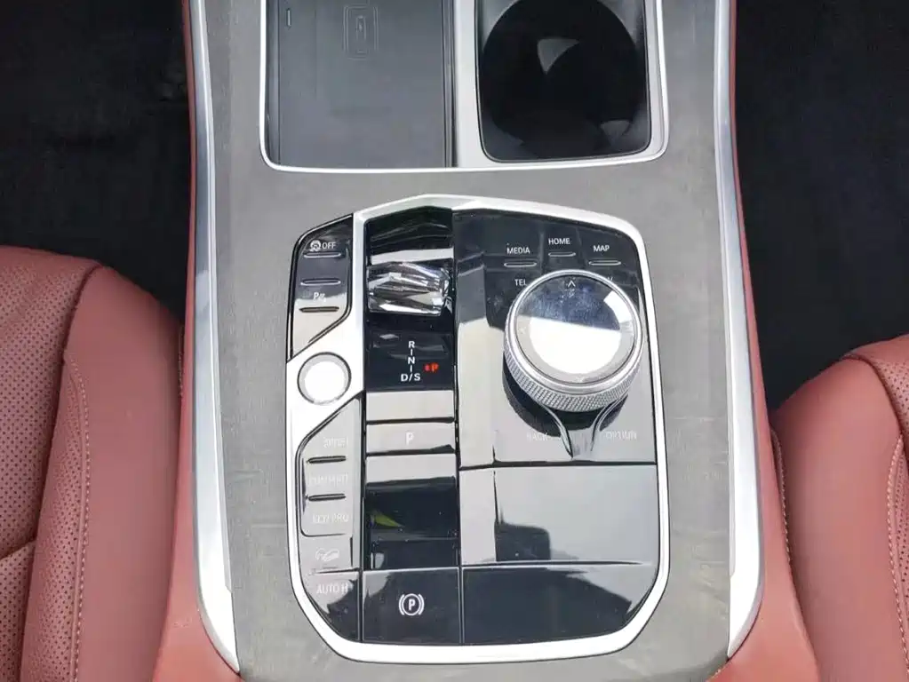 BMW X5 — миниатюра 10