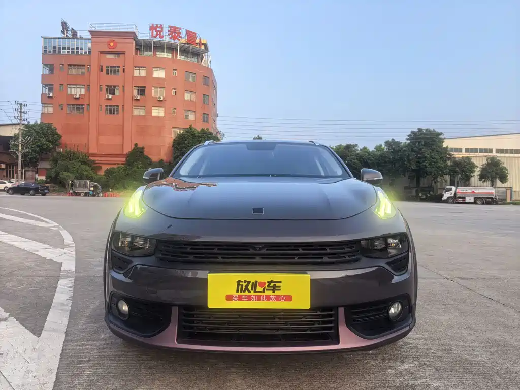 Lynk & Co 02 — миниатюра 3