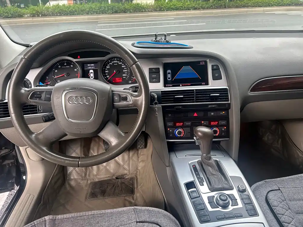 Audi A6L — миниатюра 8