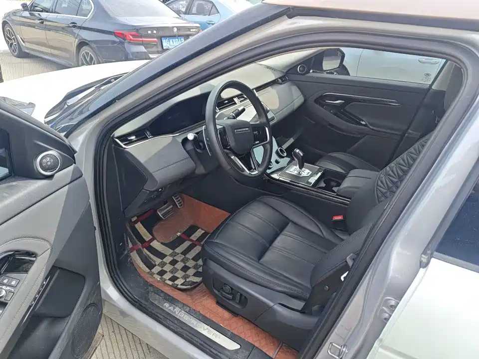 Land Rover Range Rover Evoque 2022 L 249PS R-Dynamic Luxury